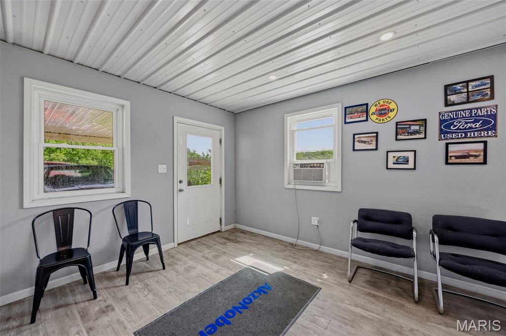 12410 S State Highway 21