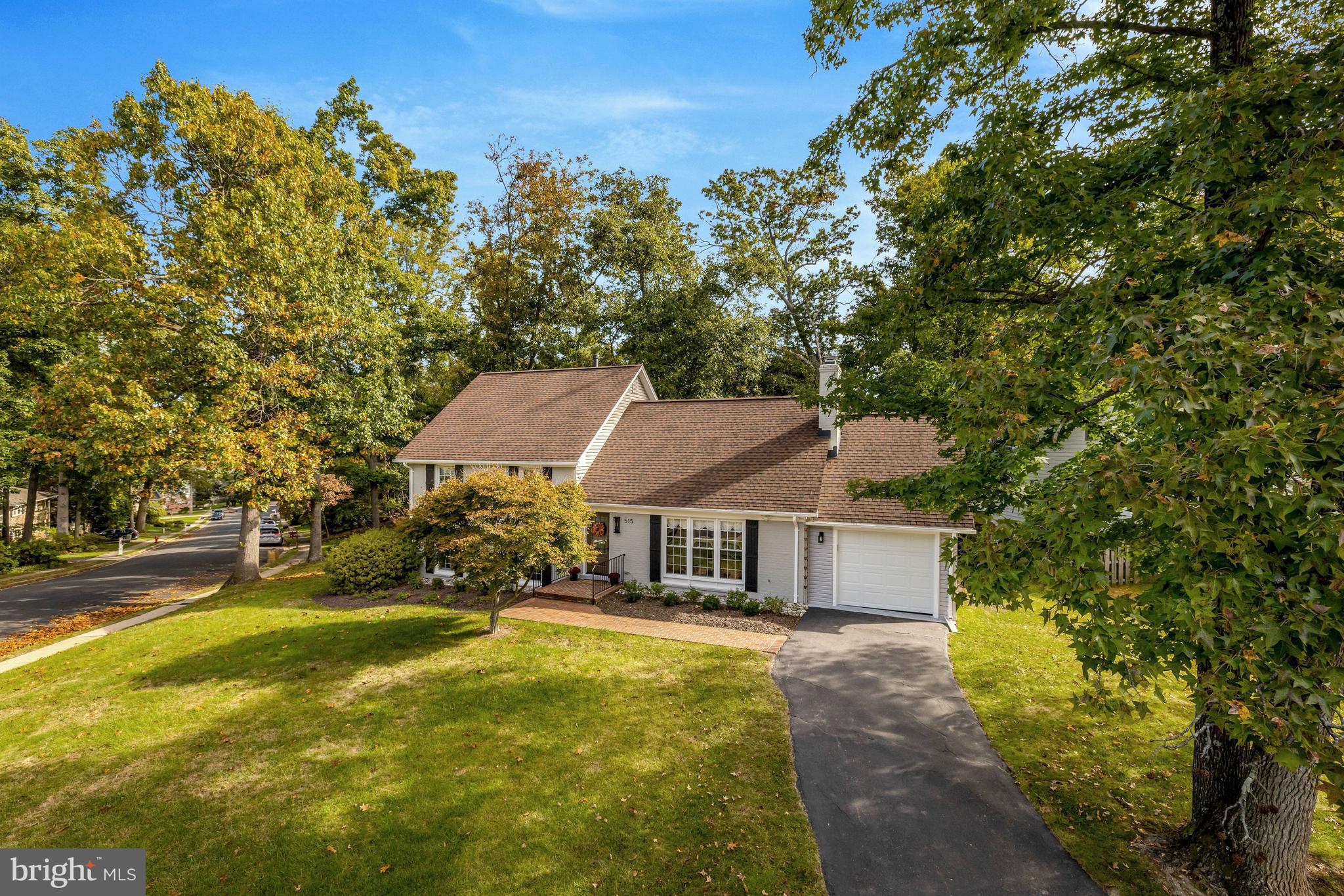 515 Woodland Court NW