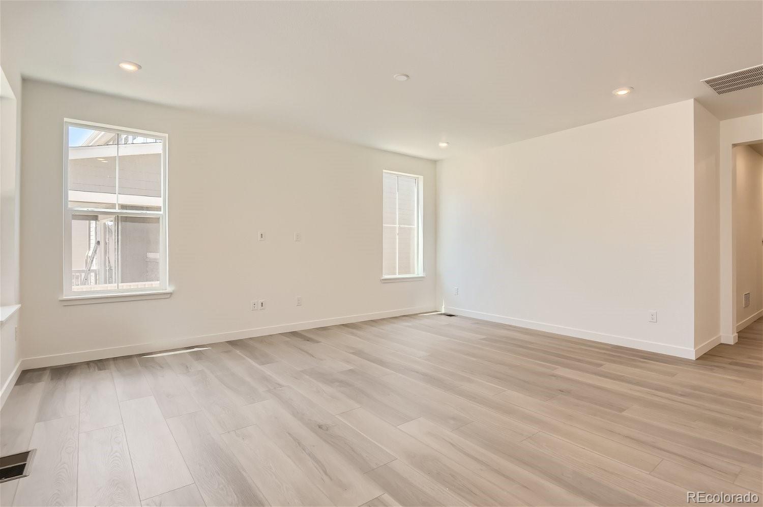 24484 E Pacific Place