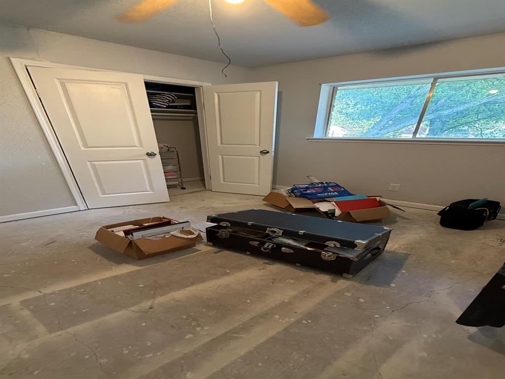 655 W Pentagon Parkway