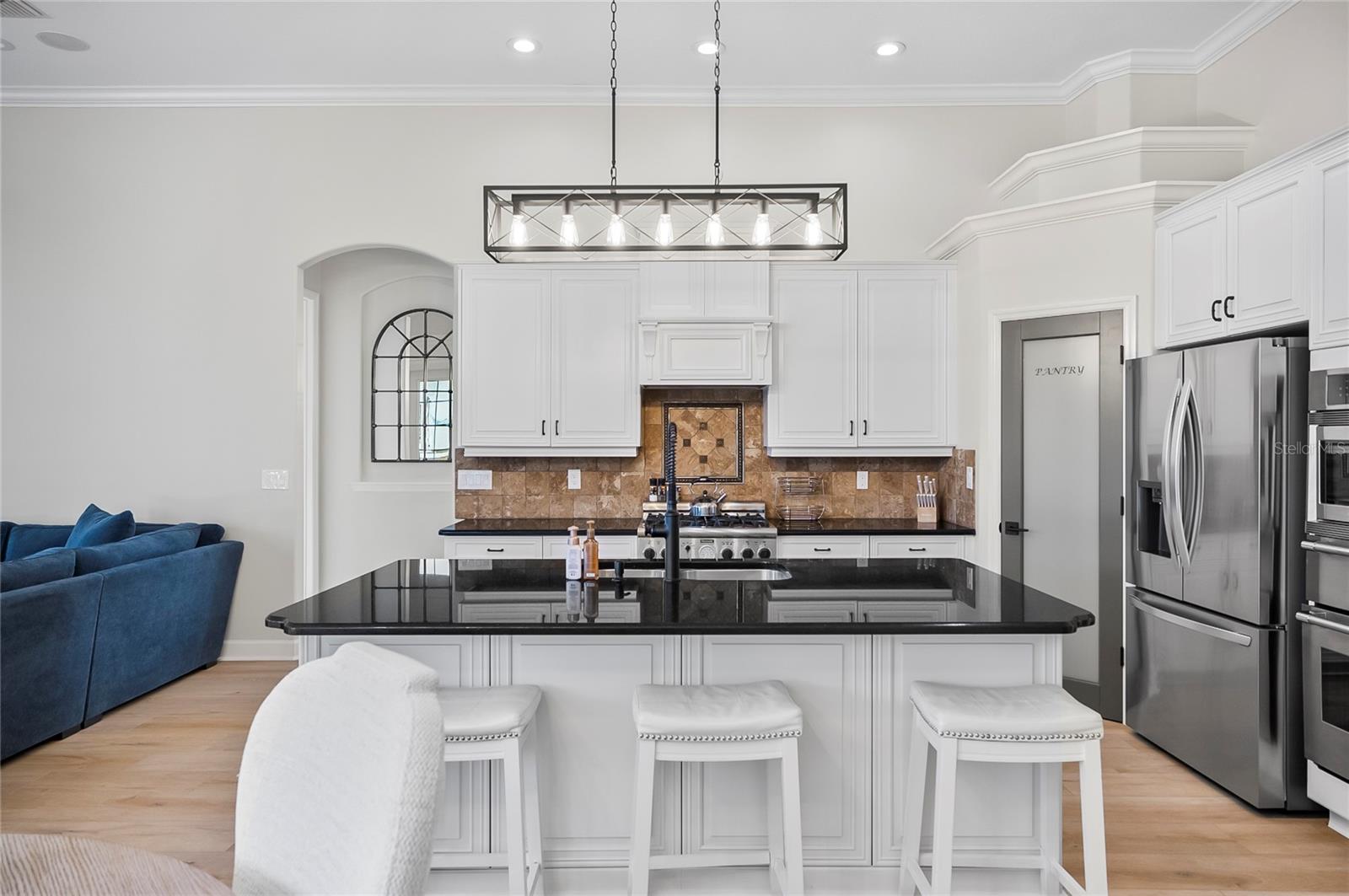 15 S Waterview Drive