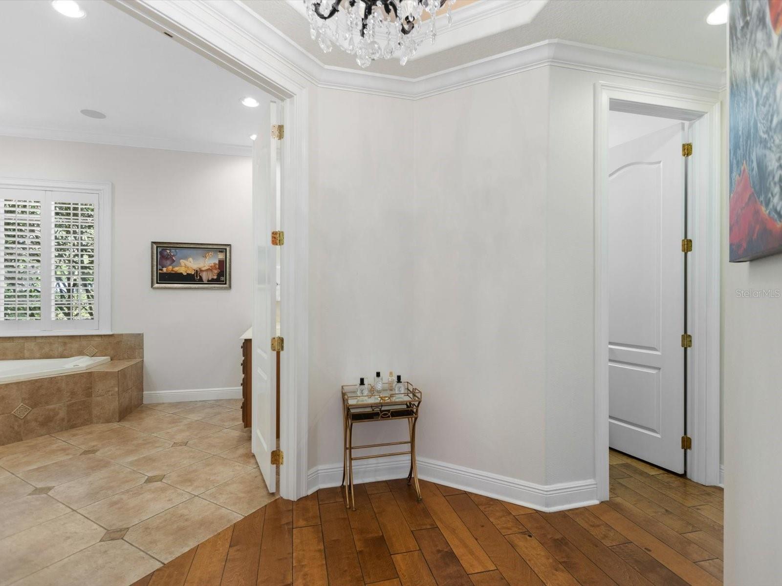 6215 Blakeford Drive