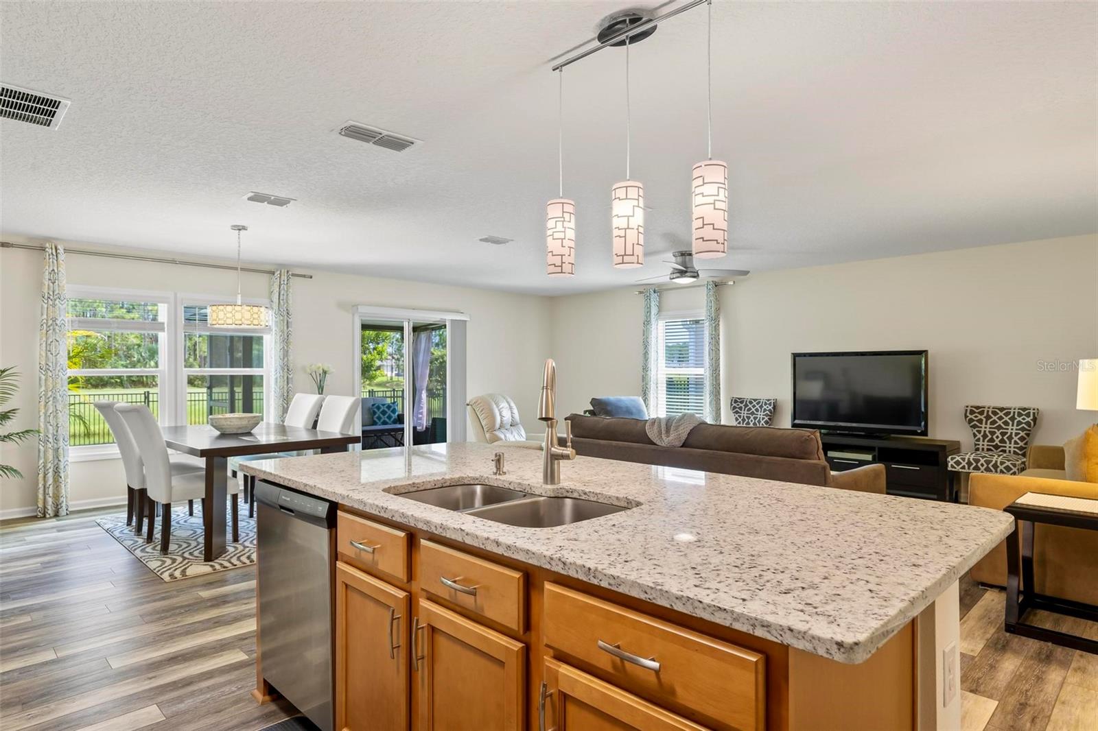 128 Golf View Ct.