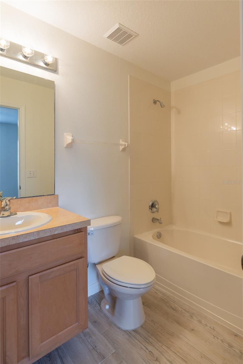 4084 Pitch Pine Circle