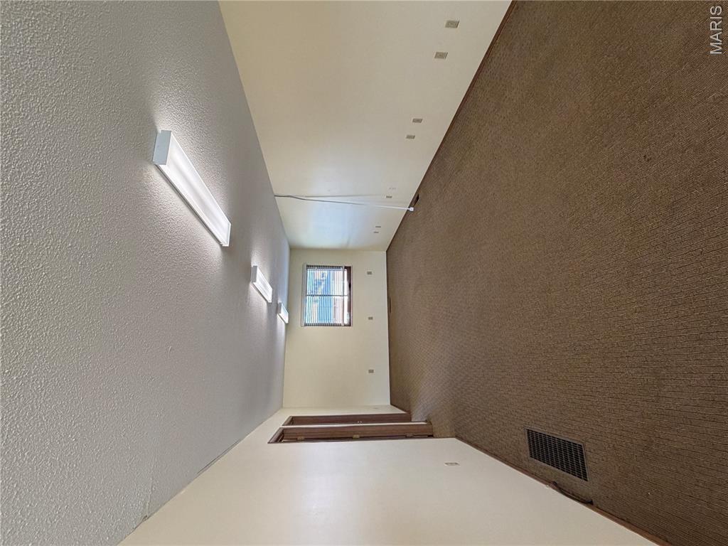 7 Melgrove Lane