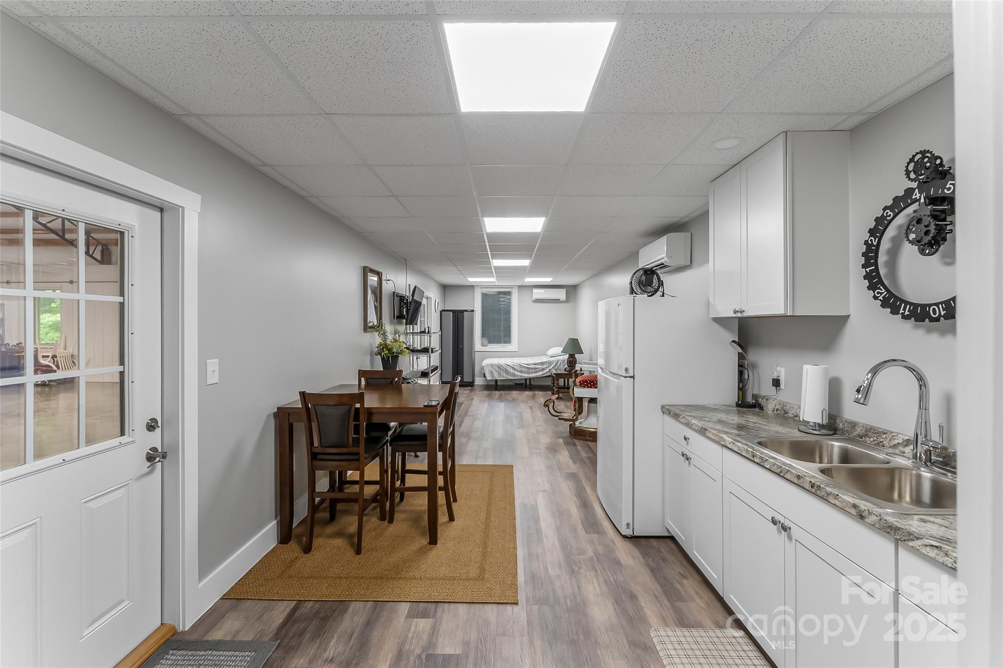 4090 Pea Ridge Road