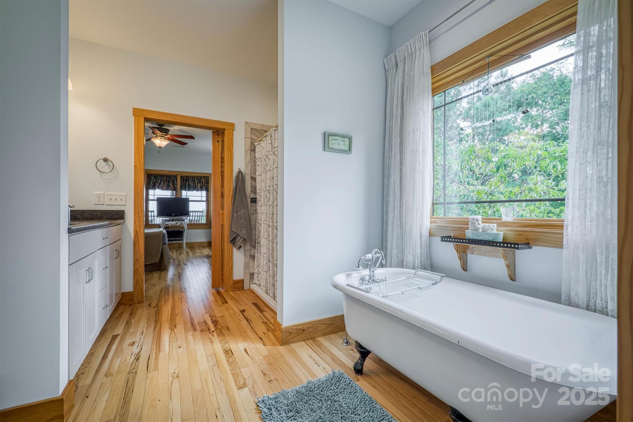 381 Scenic Overlook Drive