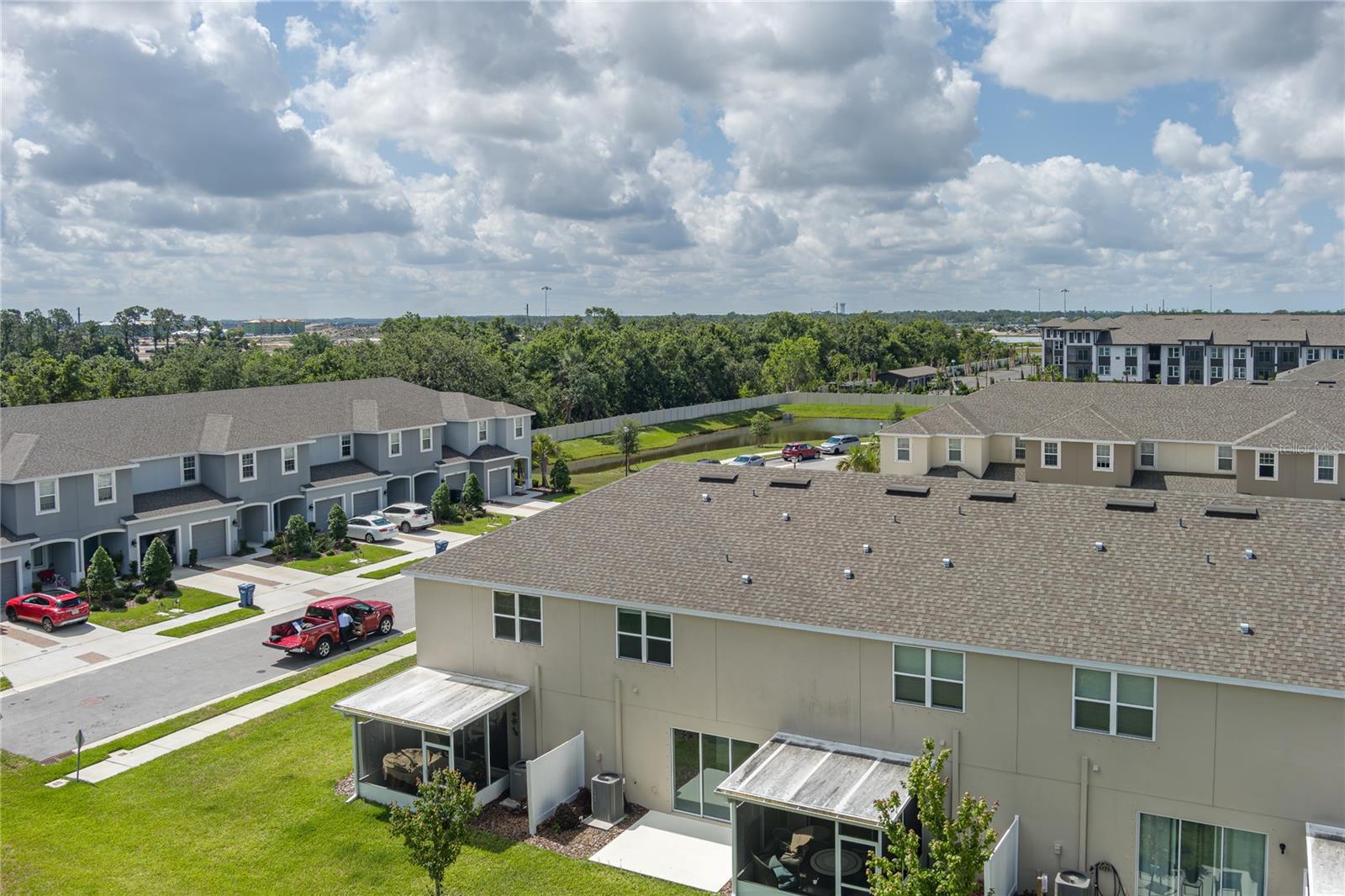 6344 Willowside Street