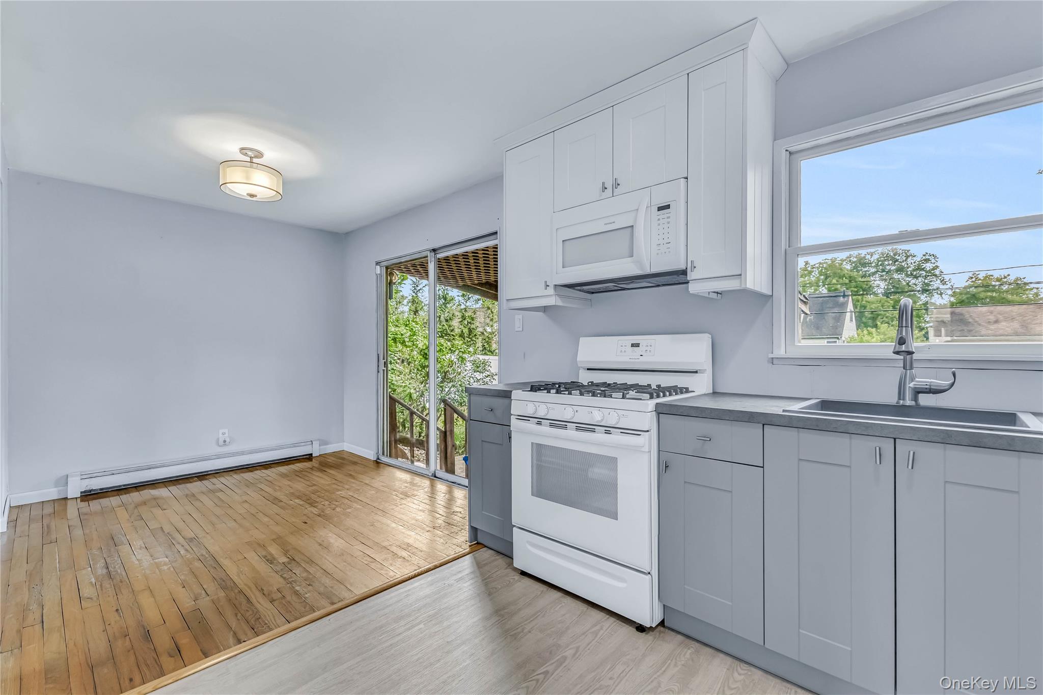 38 Saddle Lane