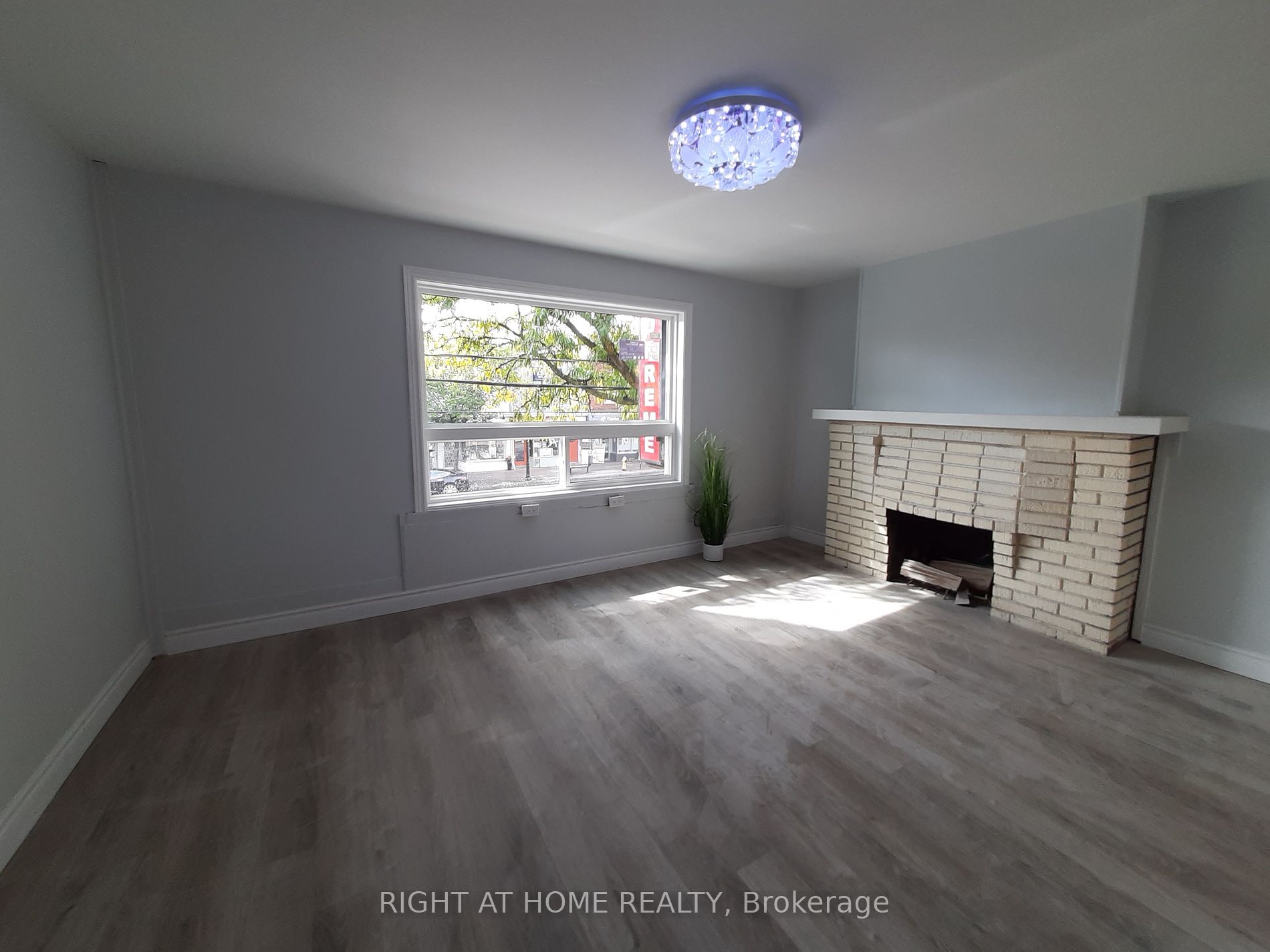 513 Mount Pleasant Rd Upper