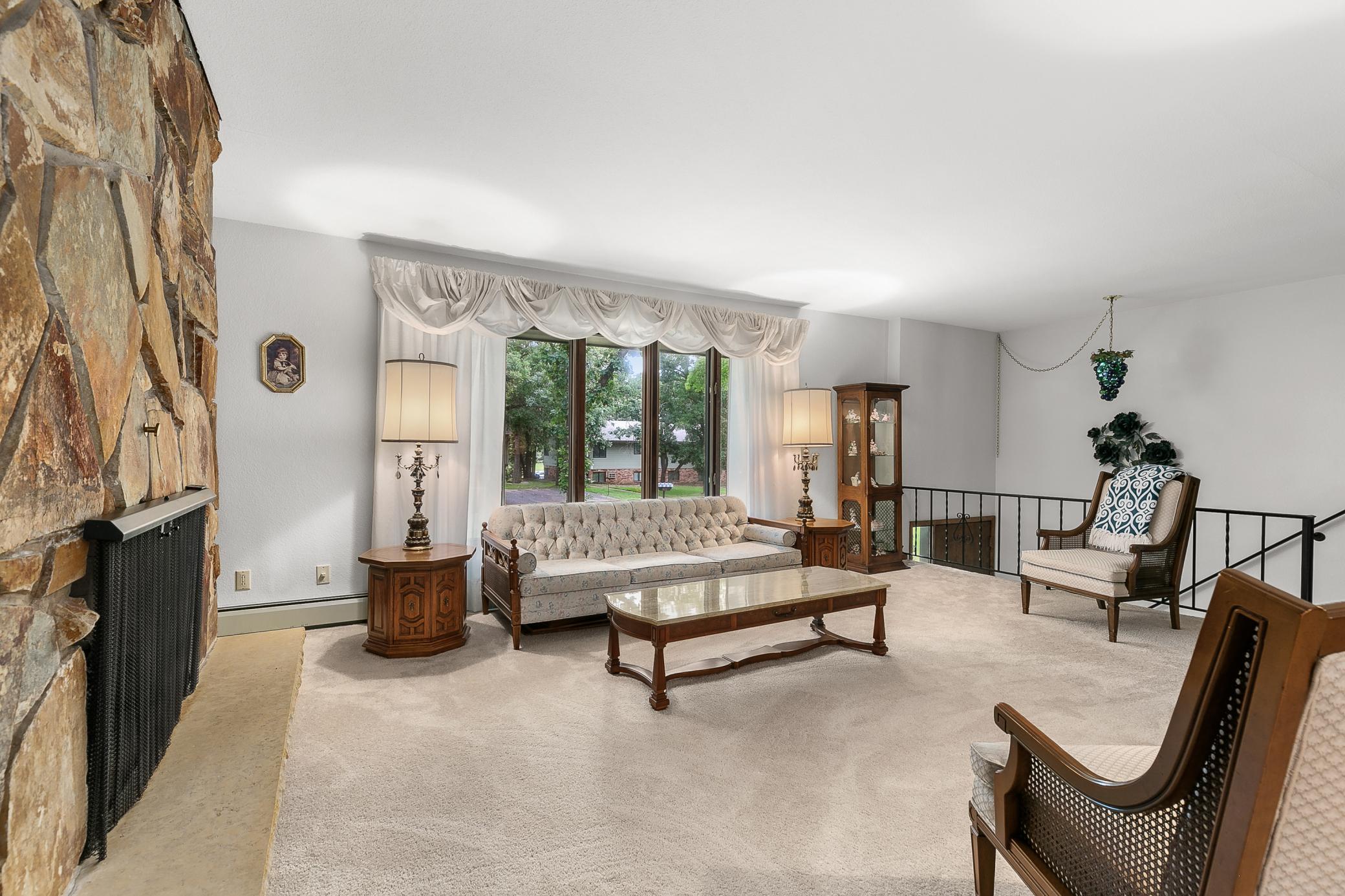 822 Golf View Lane