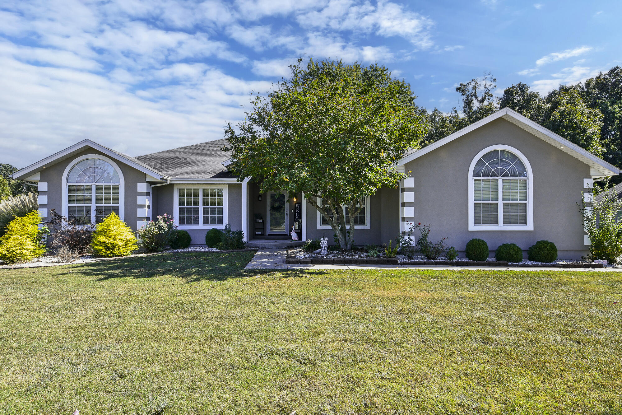 4236 N Castle Oaks Boulevard