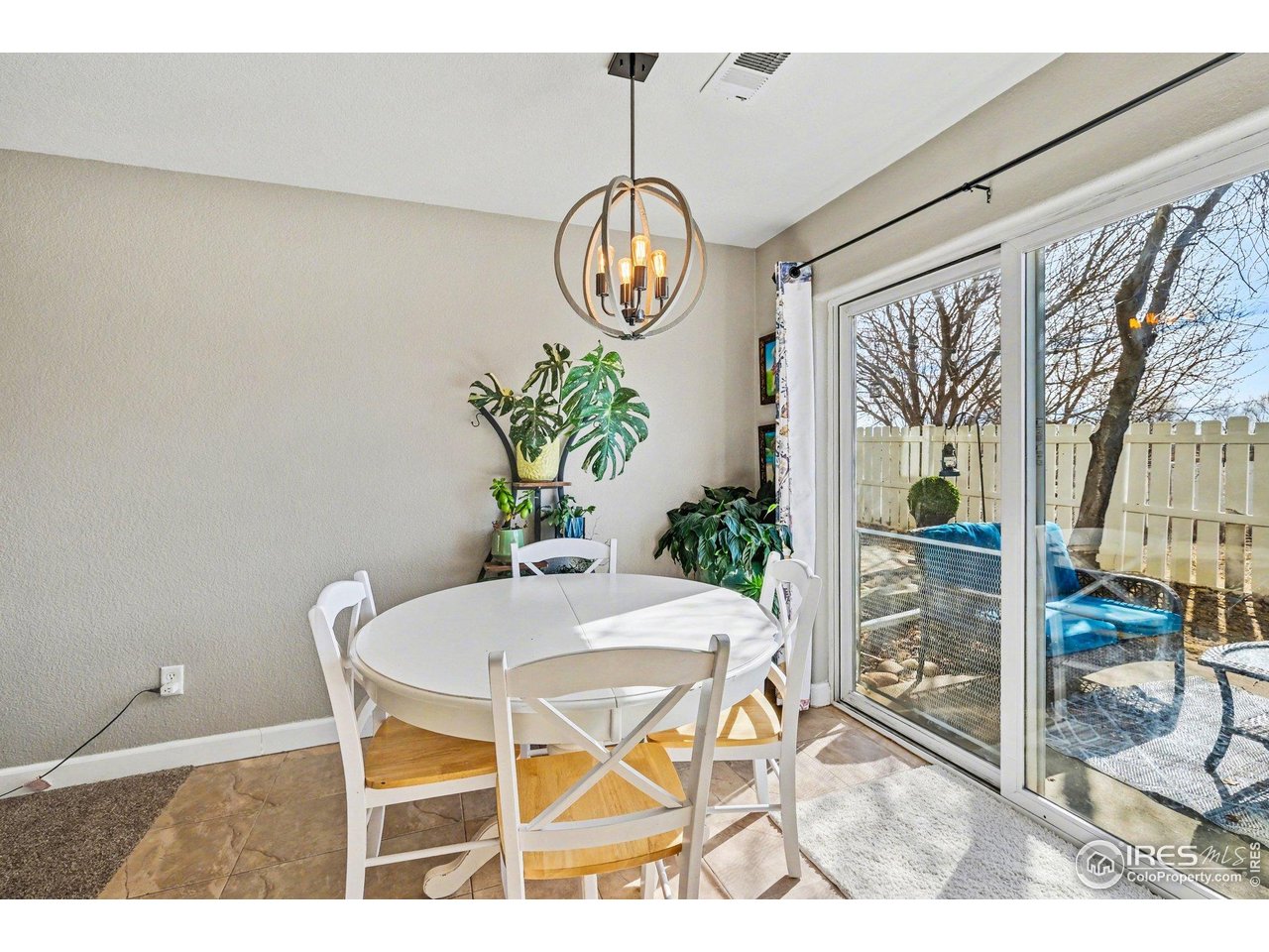 802 Waterglen Dr O64