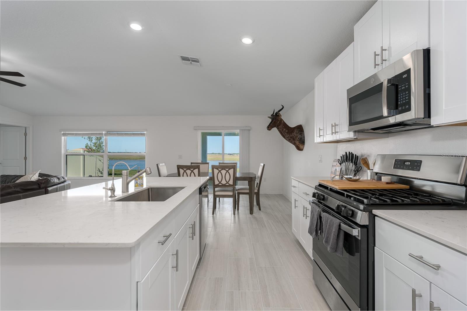 13608 Sunset Sapphire Court