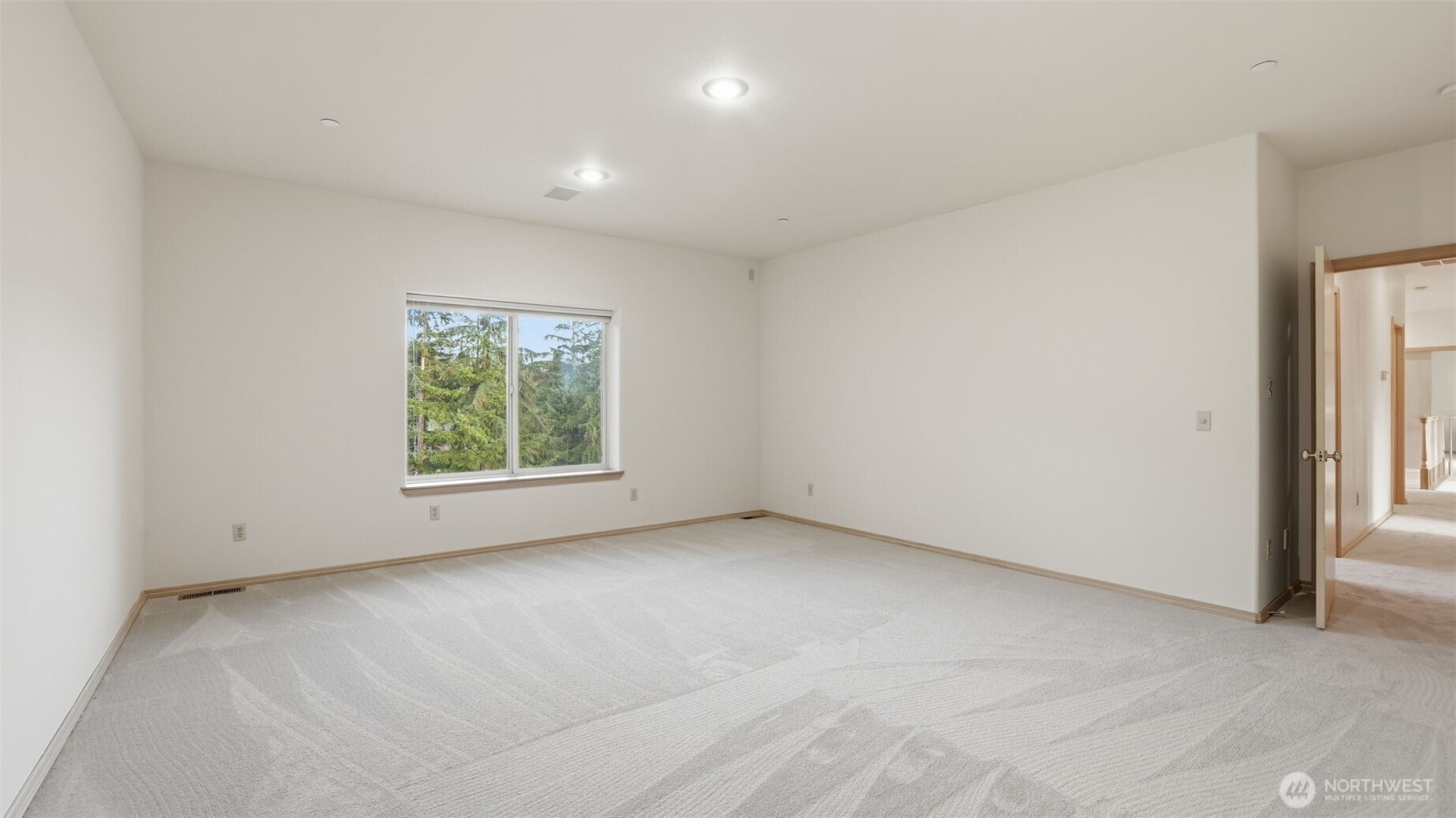 18432 W Lake Desire Drive SE