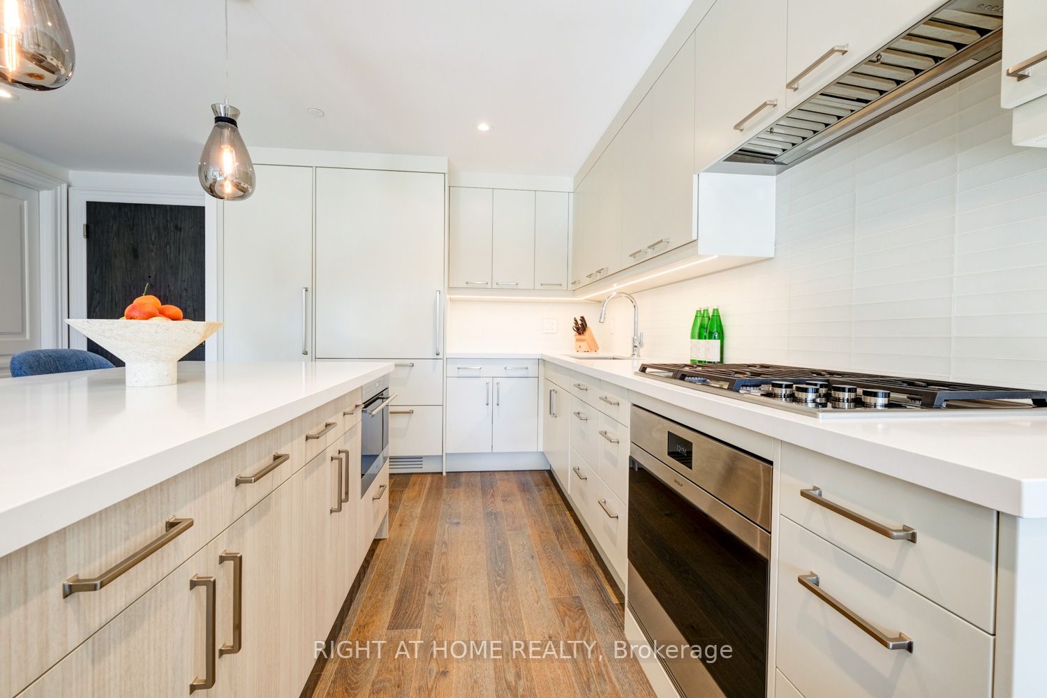 1 Forest Hill Rd 201