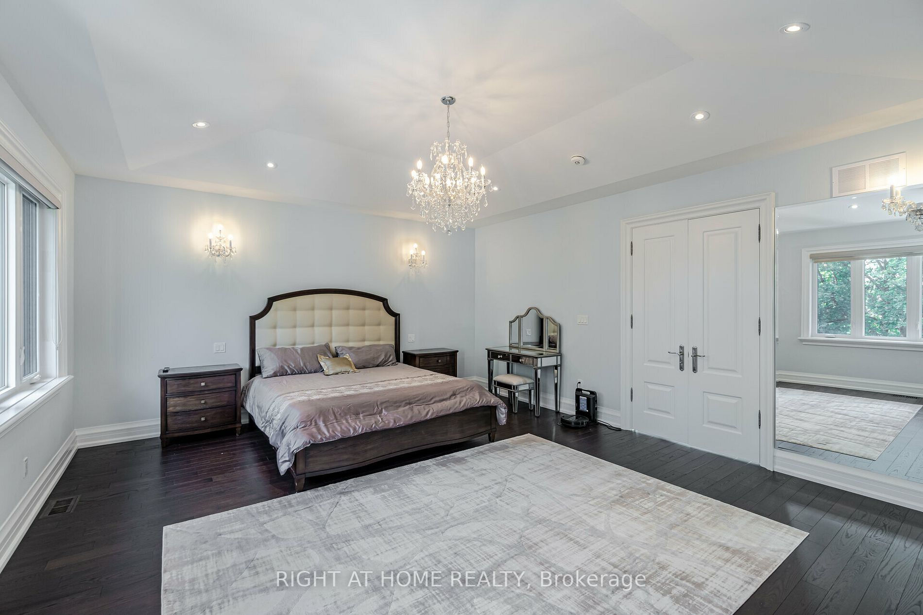 35 Burnelm Dr