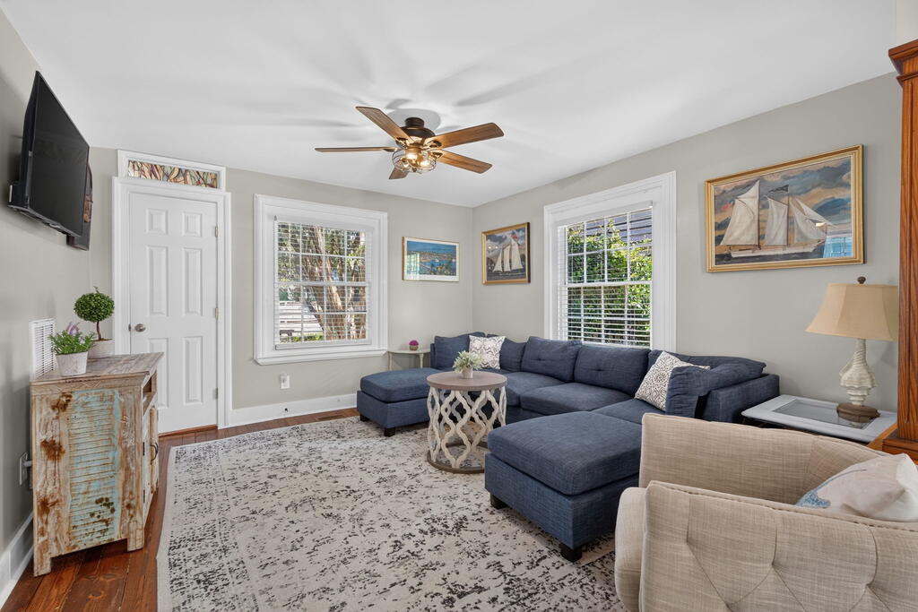 511 Tazewell Ave 373