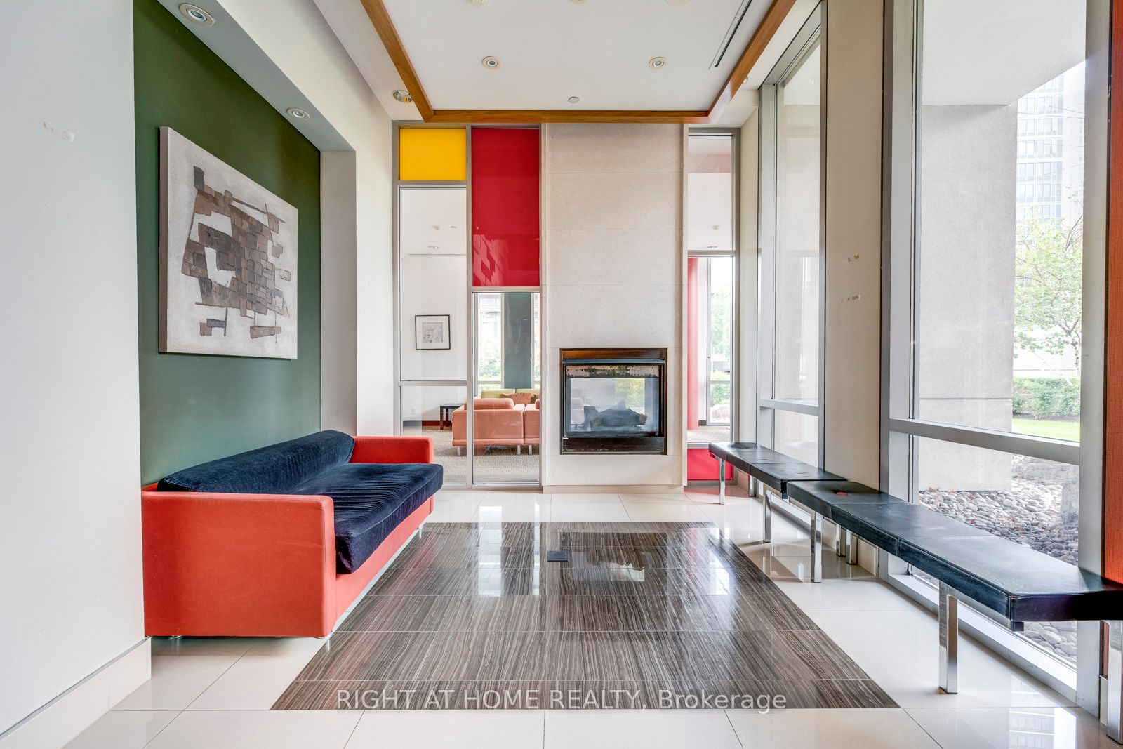 30 Canterbury Pl 1207