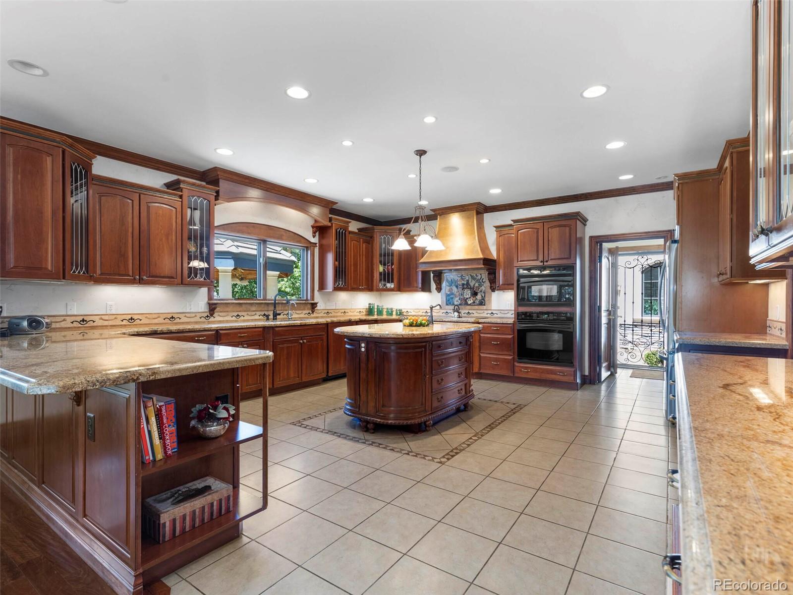 1751 W Wolfensberger Road