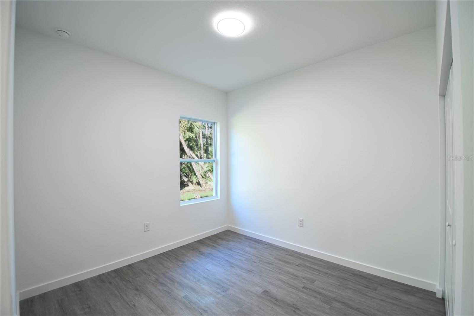 18380 Dakota Avenue