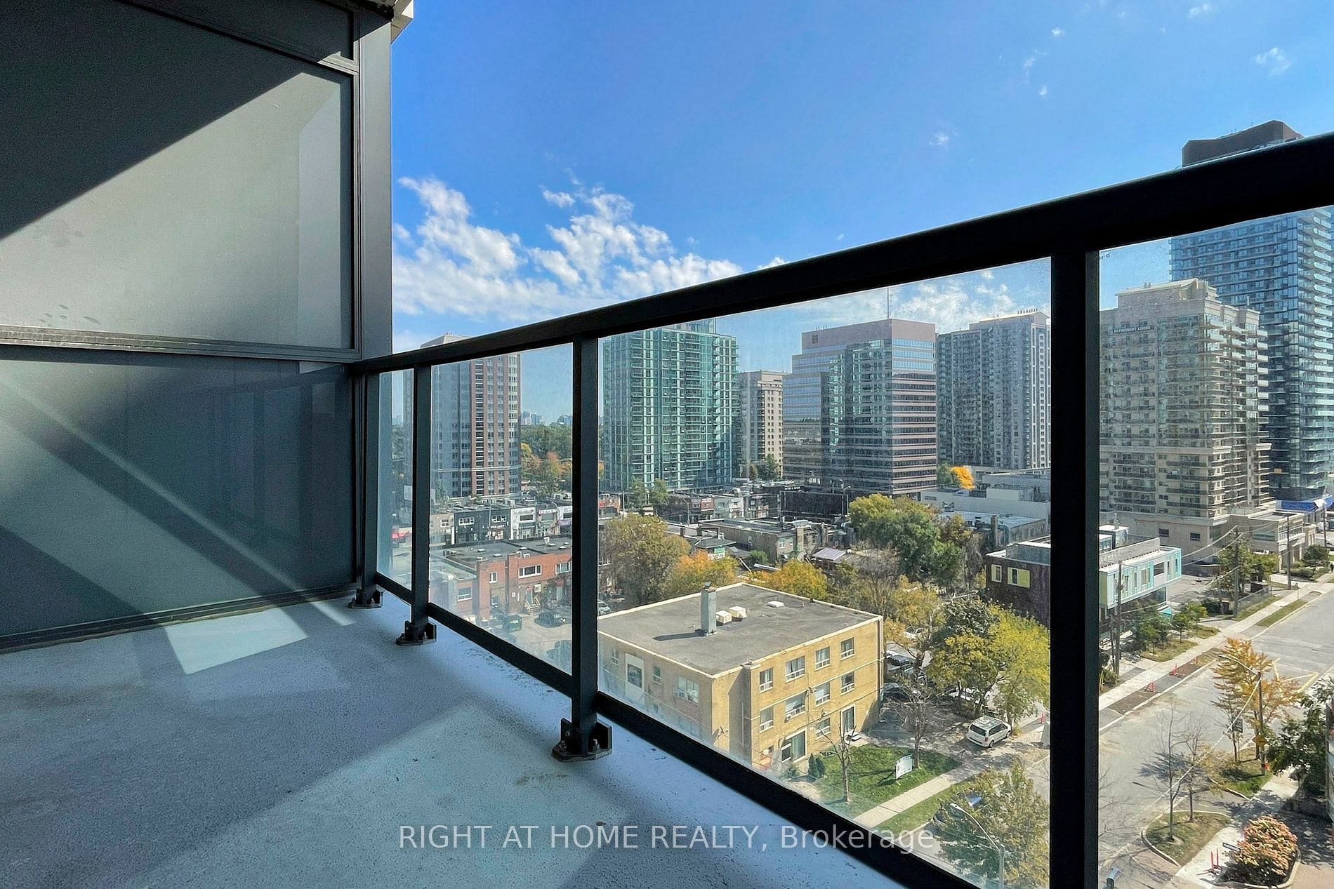 68 Canterbury Pl 902