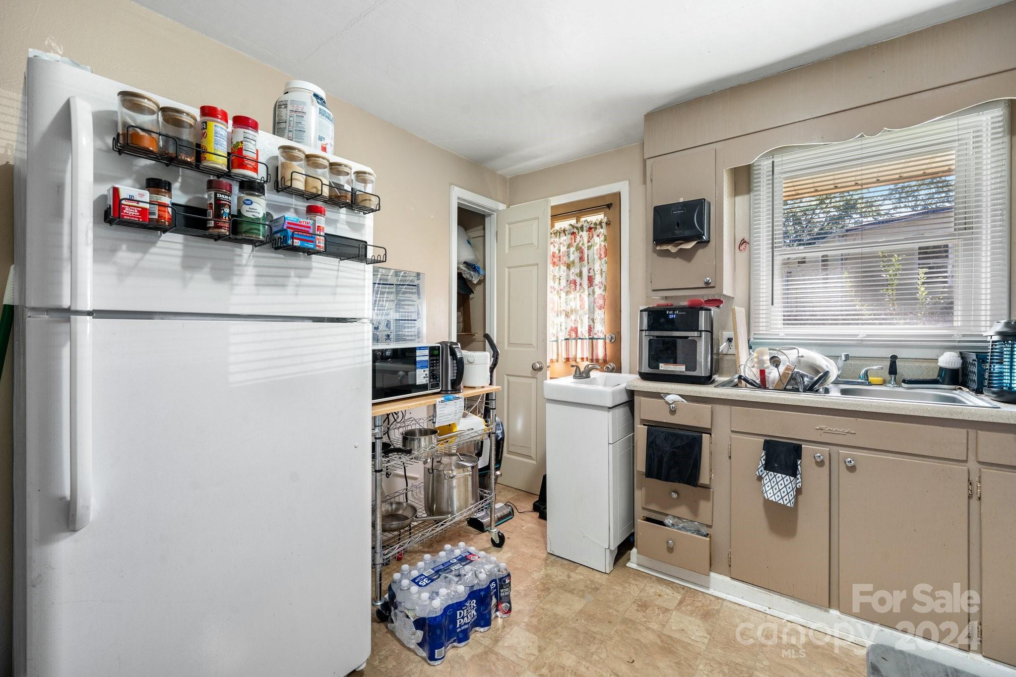 1816 & 1818 22nd Street NE