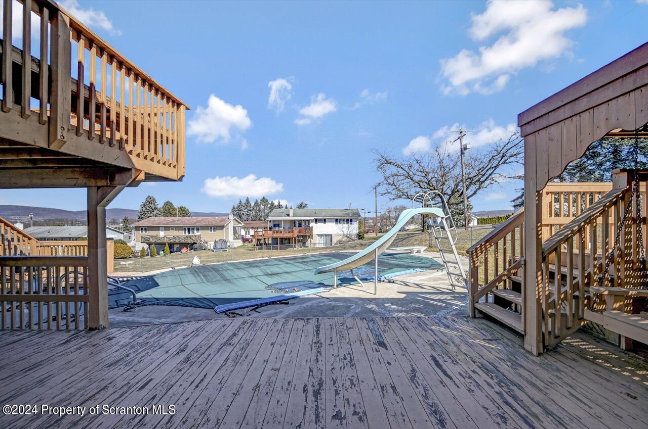 437 Jessup Avenue