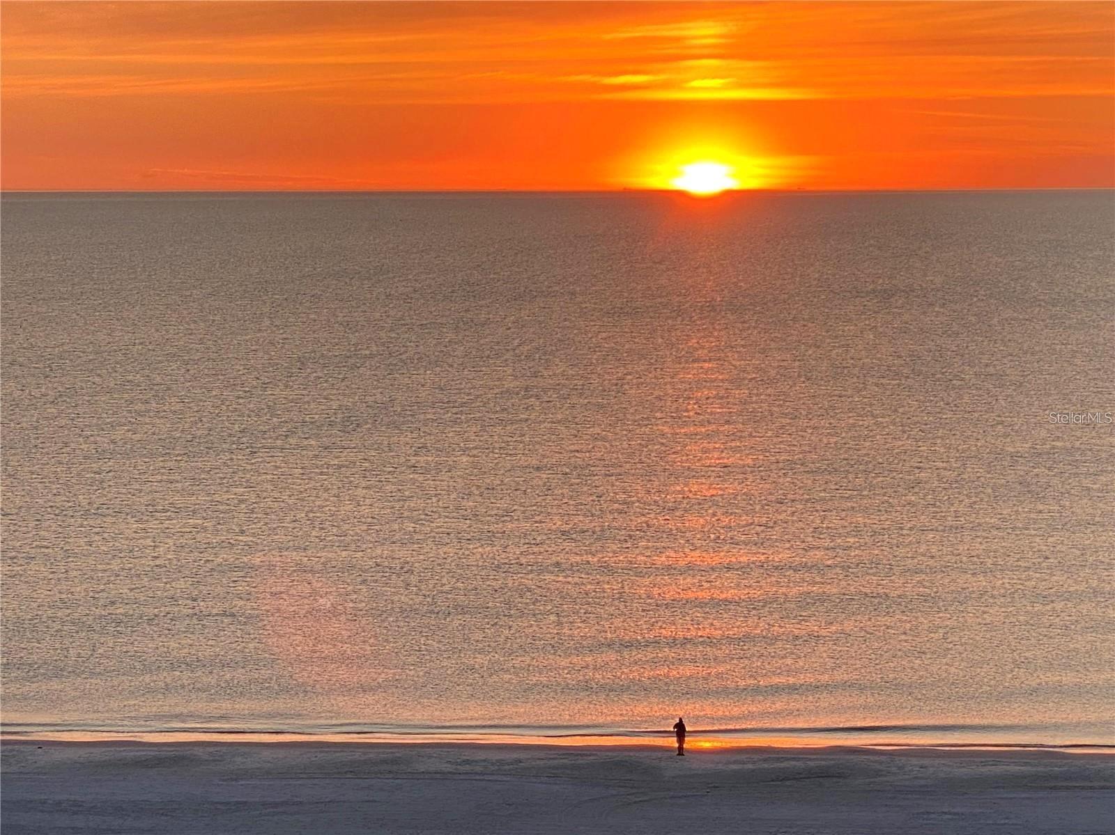 4950 Gulf Boulevard 501