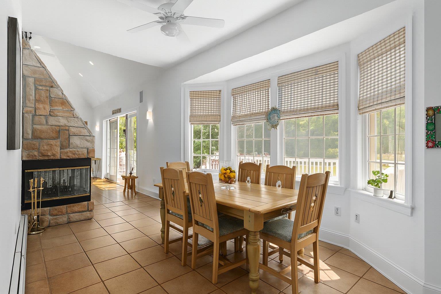 6 Scotch Mist Lane