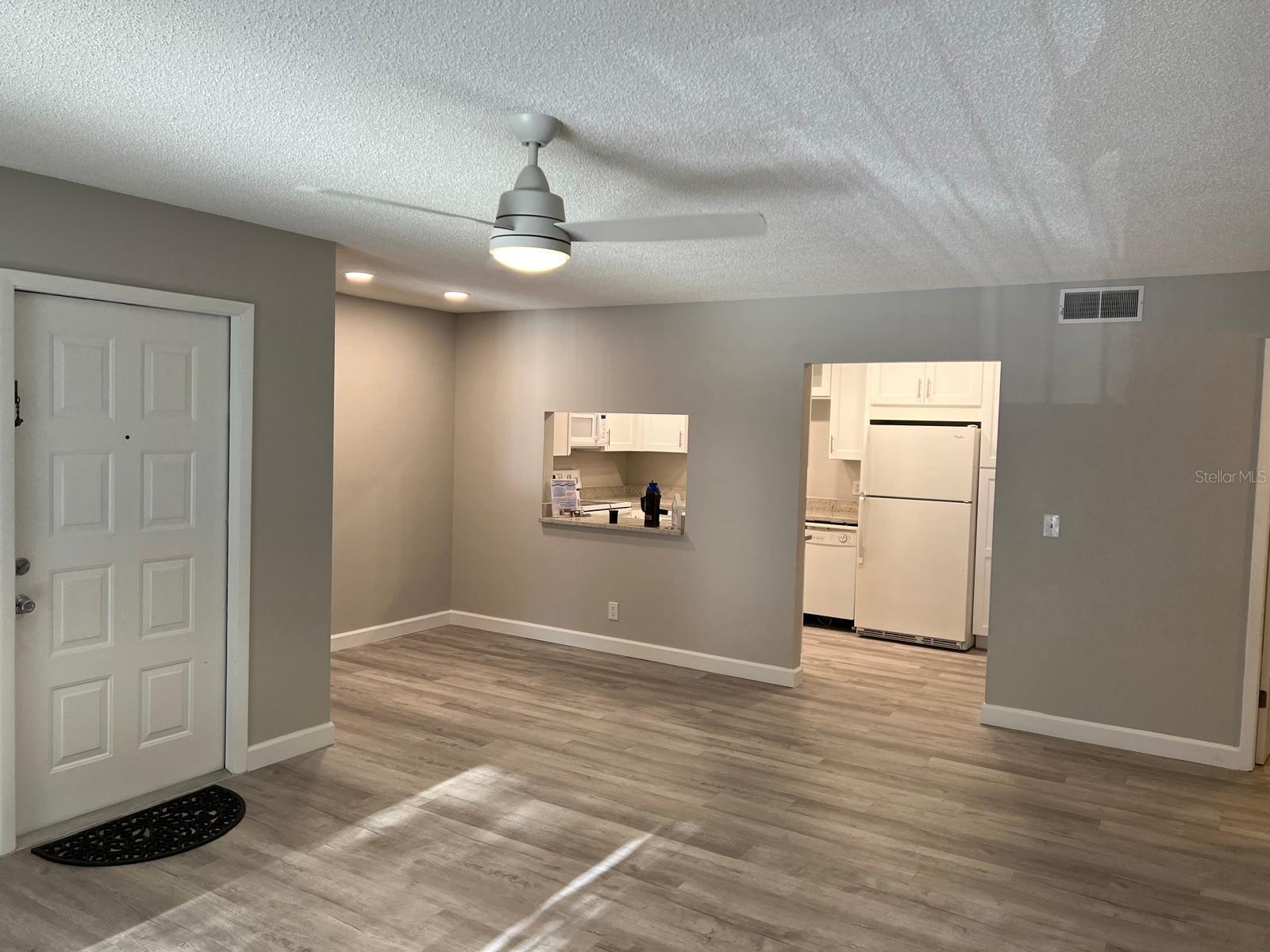 1324 S Pine Ridge Circle D2