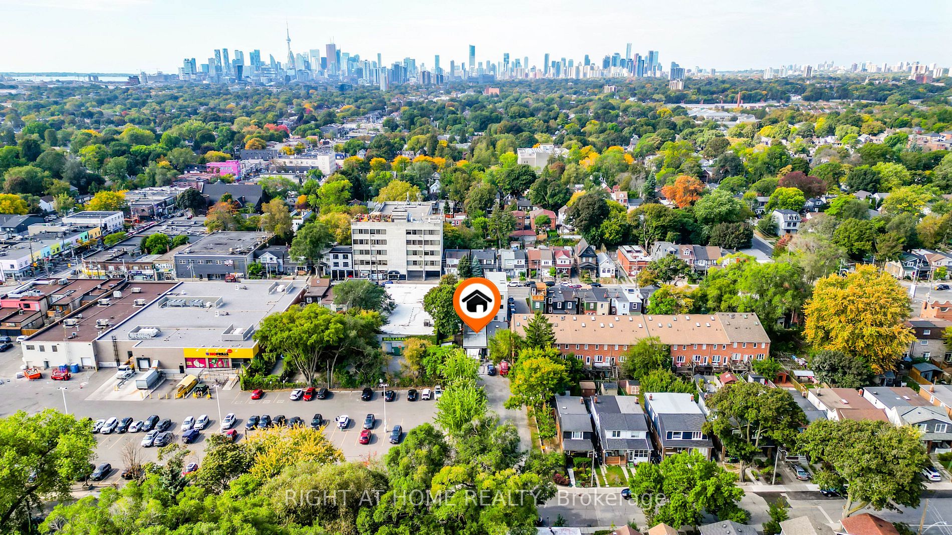 303 Coxwell Ave