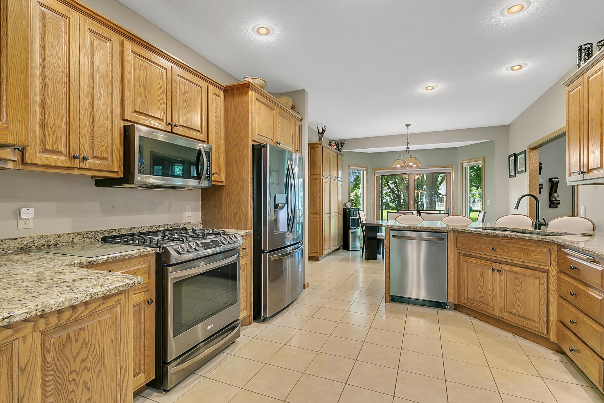 516 16th Street N
