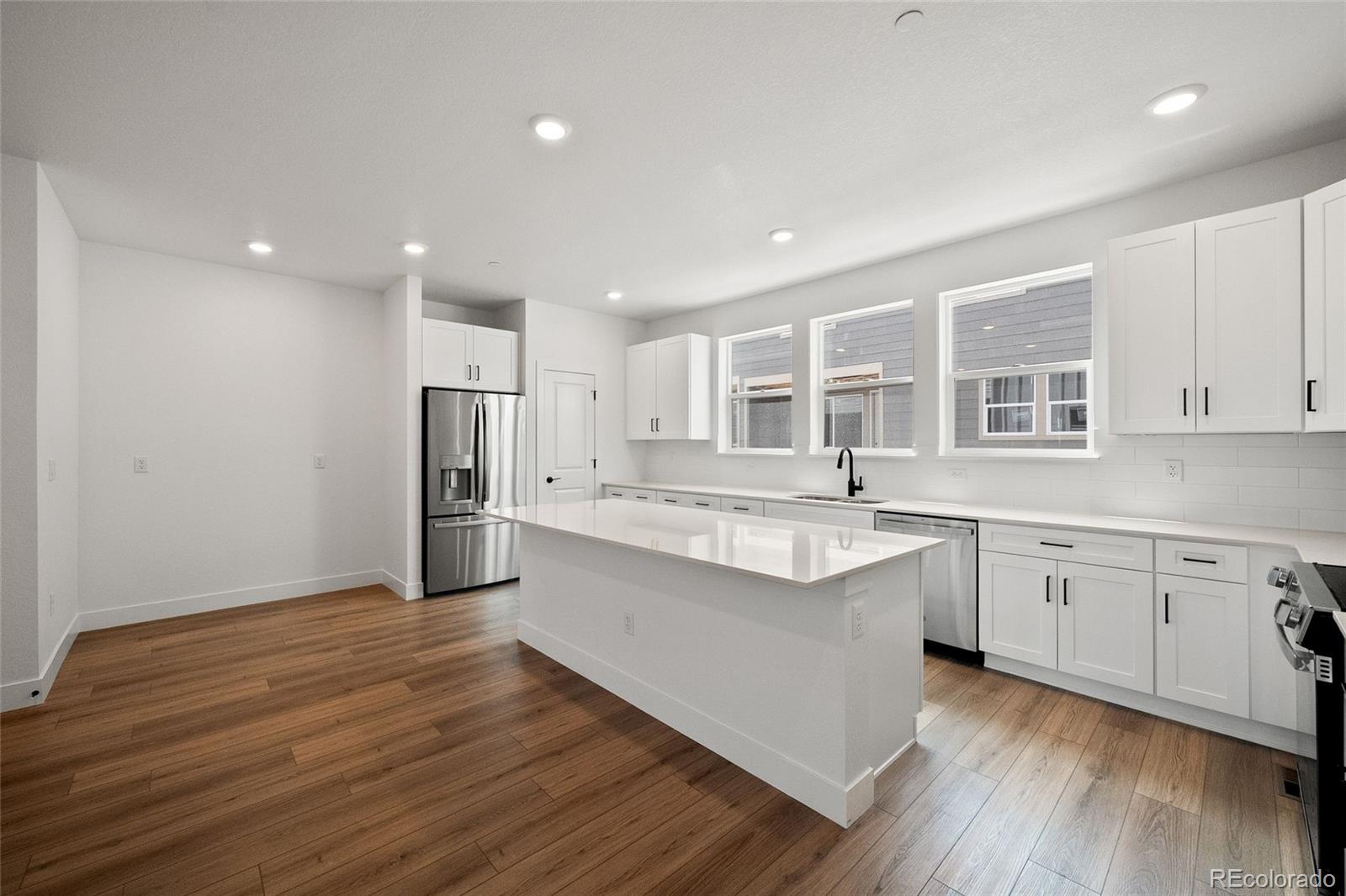 2906 W 56th Avenue