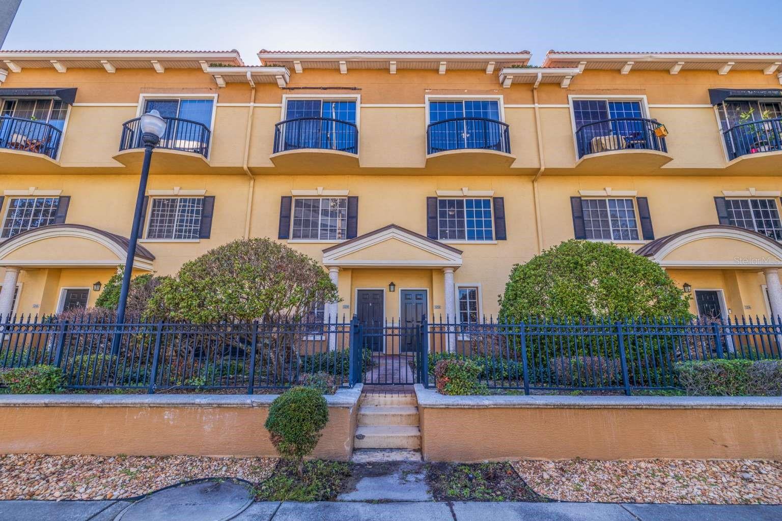 Luxury 3 story, 2 bedroom, 2.5 bath, 1,349 square foot townhome at Cordoba Beach Park near Kennedy and Westshore. This is the larger 2BR Cordoba floor plan that includes a half guest bath on the second level. Unit includes: stainless steel appliances, granite kitchen countertops, new quartz countertops and faucet fixtures in the full bathrooms, hardwood laminate flooring in the bedrooms, walk-in closets, storage room, and new full size washer/dryer (in the attached garage). Has attached garage for 1 car (2nd car can park tandem right behind the garage). Community Amenities: clubhouse, swimming pool, 24 hour business center, billiard room, media room and fully-equipped fitness center. Water and valet trash collection included in the HOA fee. In the highly sought after Plant school district. All this and just a short drive to the beaches (right at the 275 entrance to the Howard Frankland bridge), downtown, Tampa International Airport and the International Mall! Note: some images have been virtually staged to illustrate potential use of space.