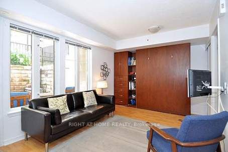 26 Western Battery Rd 225