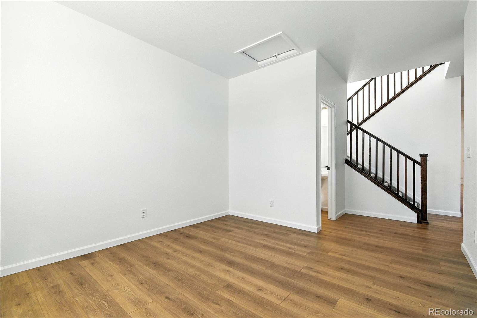 4225 Ridgewalk Point