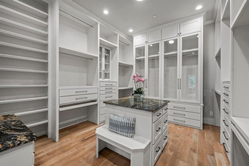 500 E Bob Jones Road