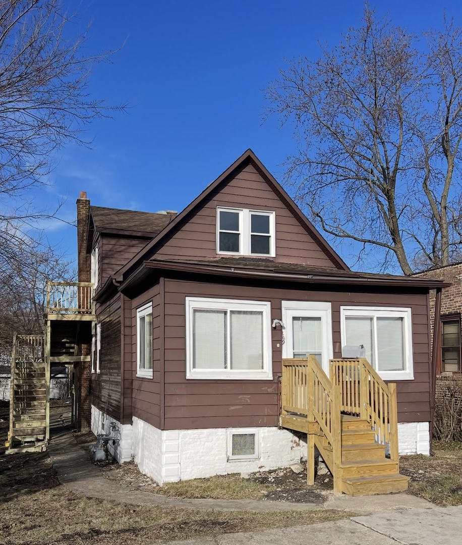 269 E 23rd Street
