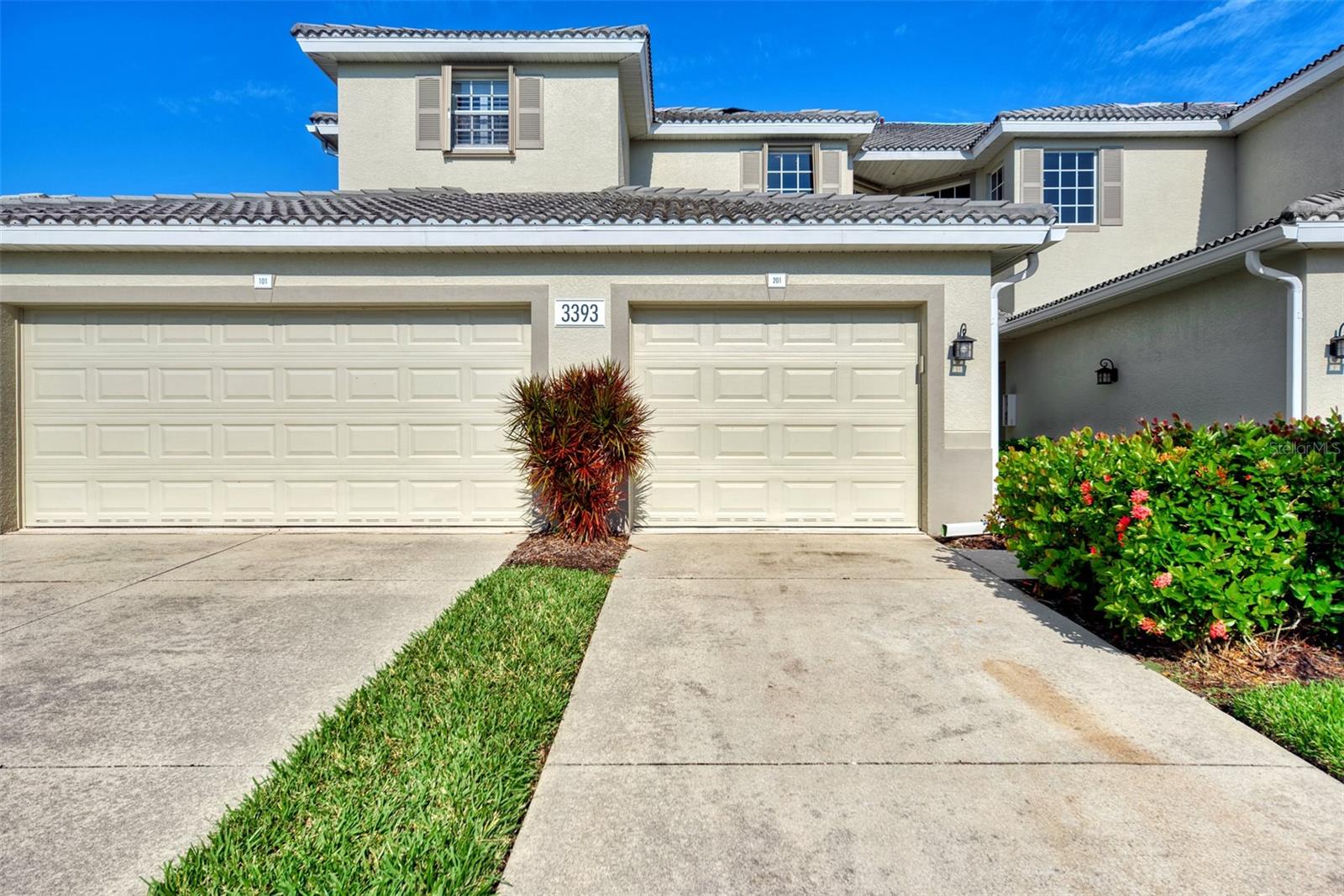 3393 Grand Vista Court 201