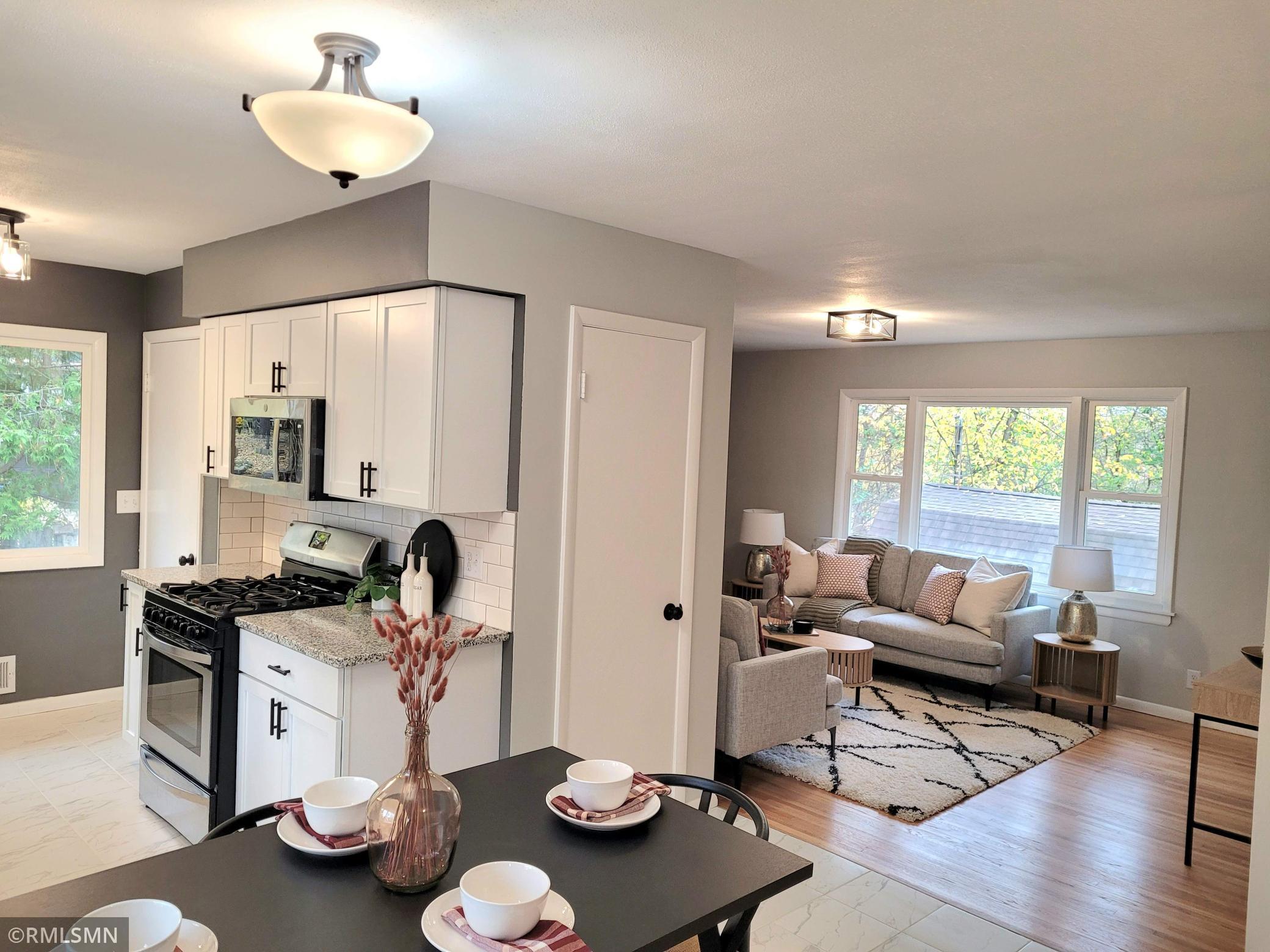 2956 Edgewood Avenue N