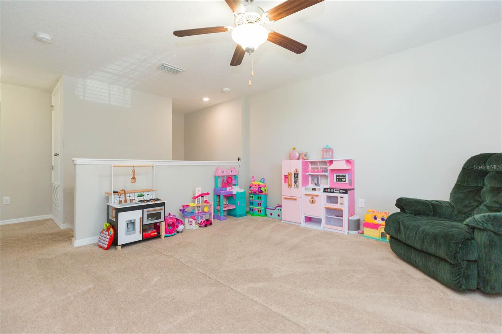 1601 Climbing Dayflower Drive