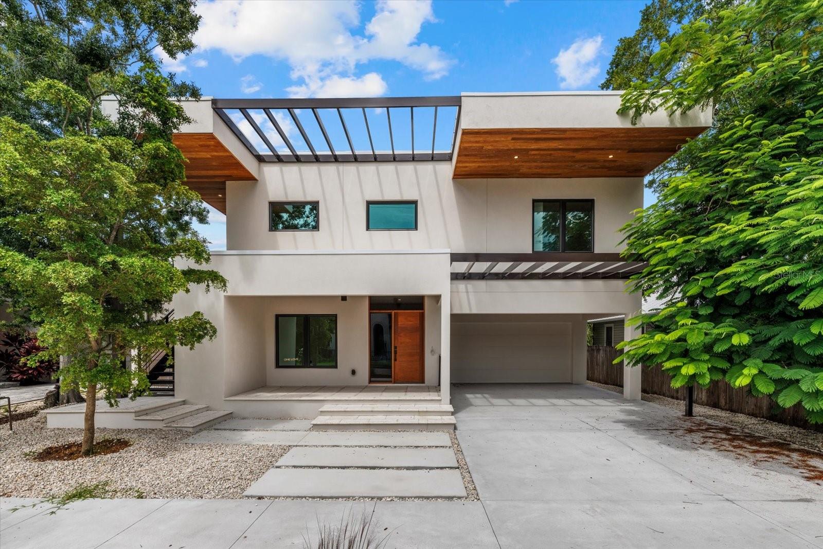 1675 5th Street, Sarasota, FL