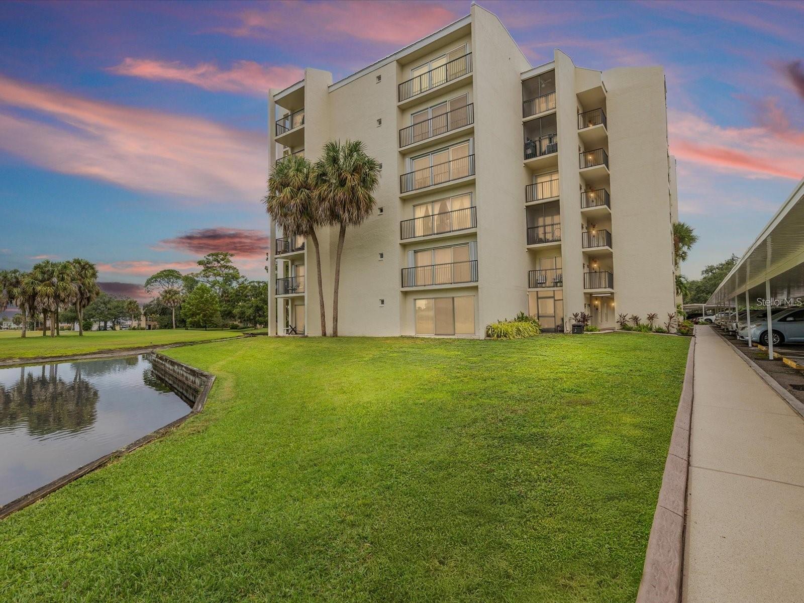 Welcome to Penthouse Greens in Largo, FL! This charming 2-bedroom, 2 full bath condominium offers comfort and convenience in a desirable location. The unit features a spacious kitchen, open living and dining area, in-unit laundry room, and walk-in closets for ample storage. Enjoy relaxing by the community pool and the benefits of a low HOA. No flood insurance required adds extra peace of mind. Ideally located just 10 minutes from beautiful Belleair Beach. Owner is motivated—don’t miss this great opportunity!