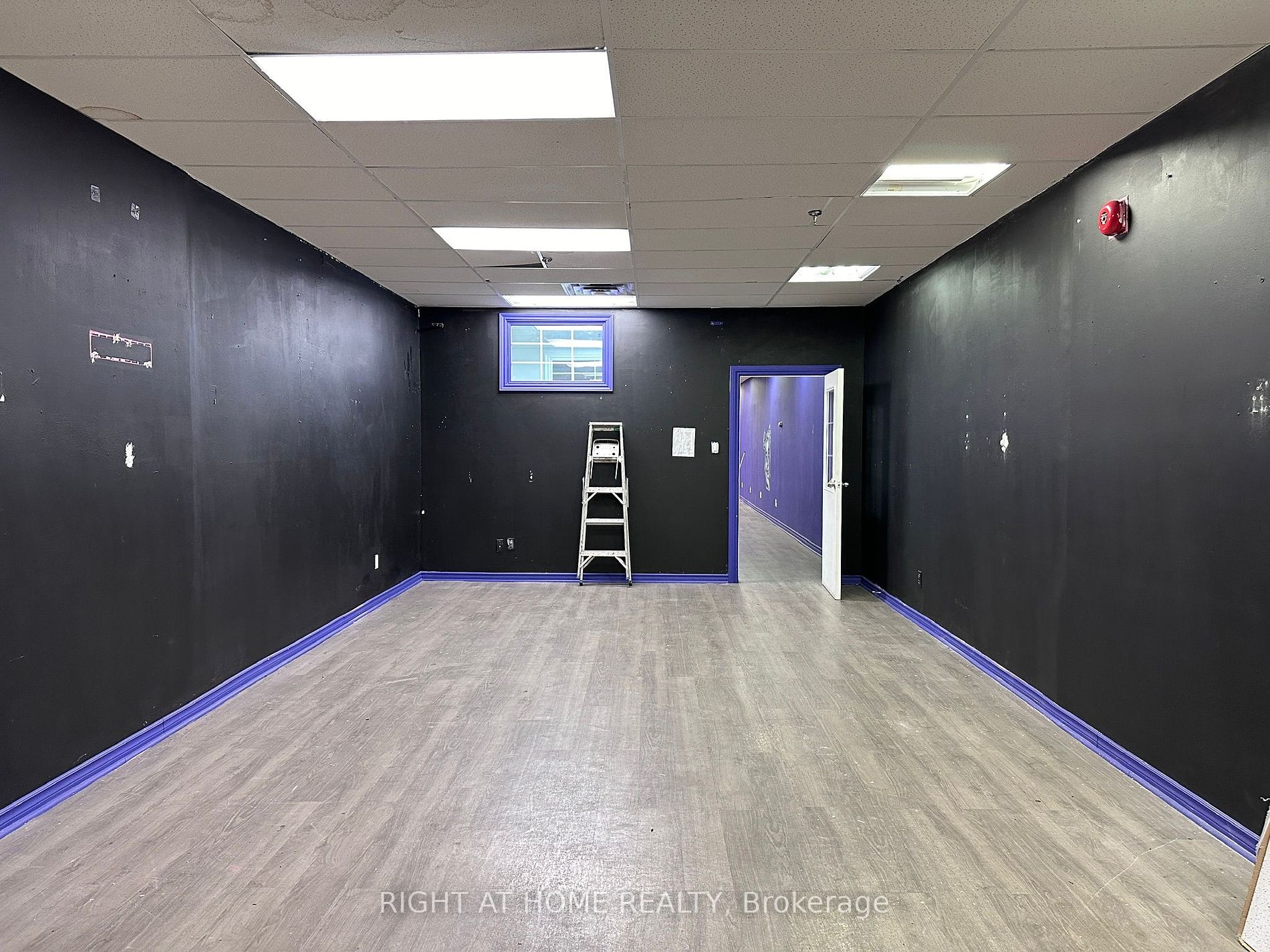 1278 W St.clair Ave 5