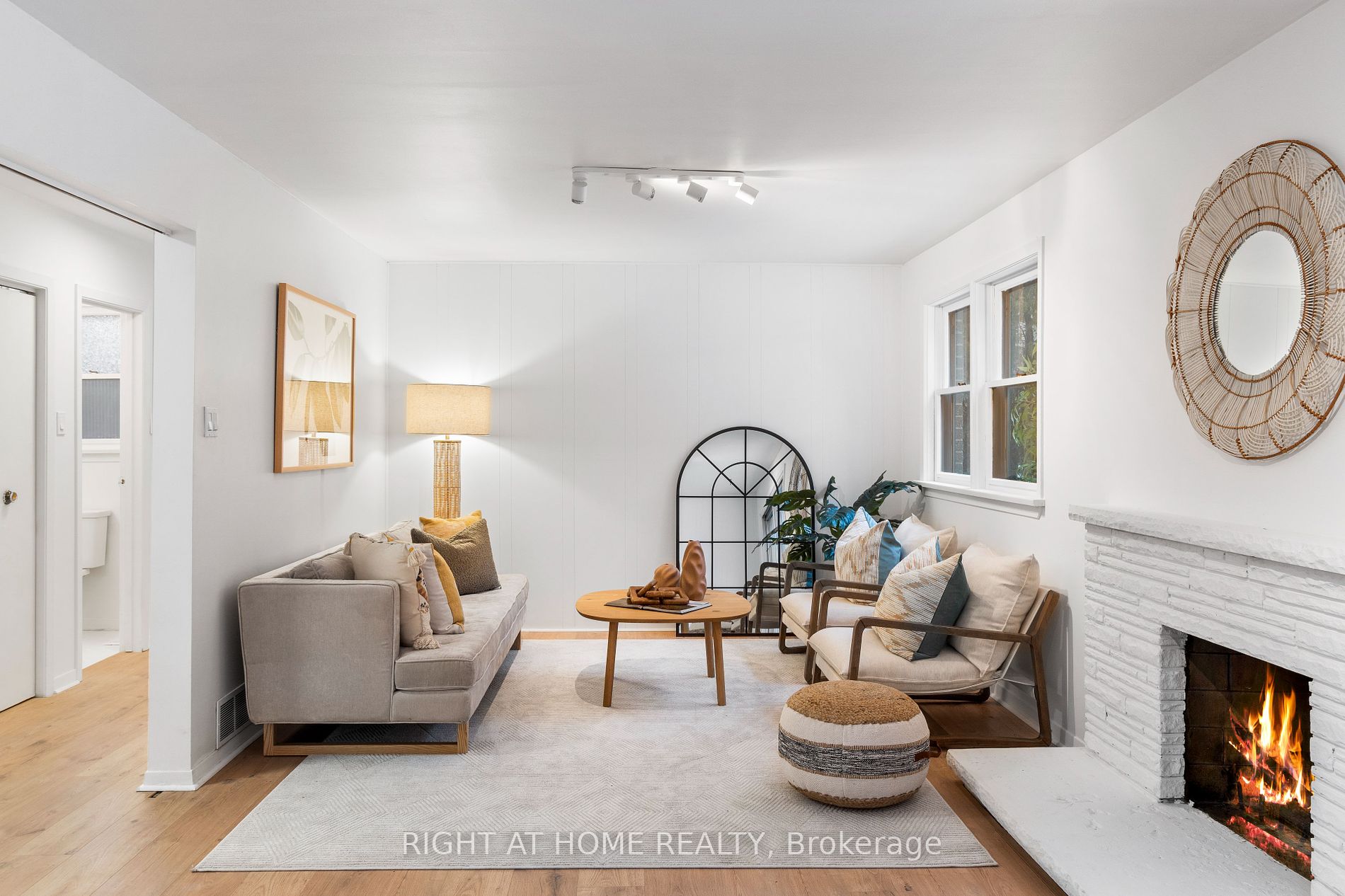 19 Waring Crt