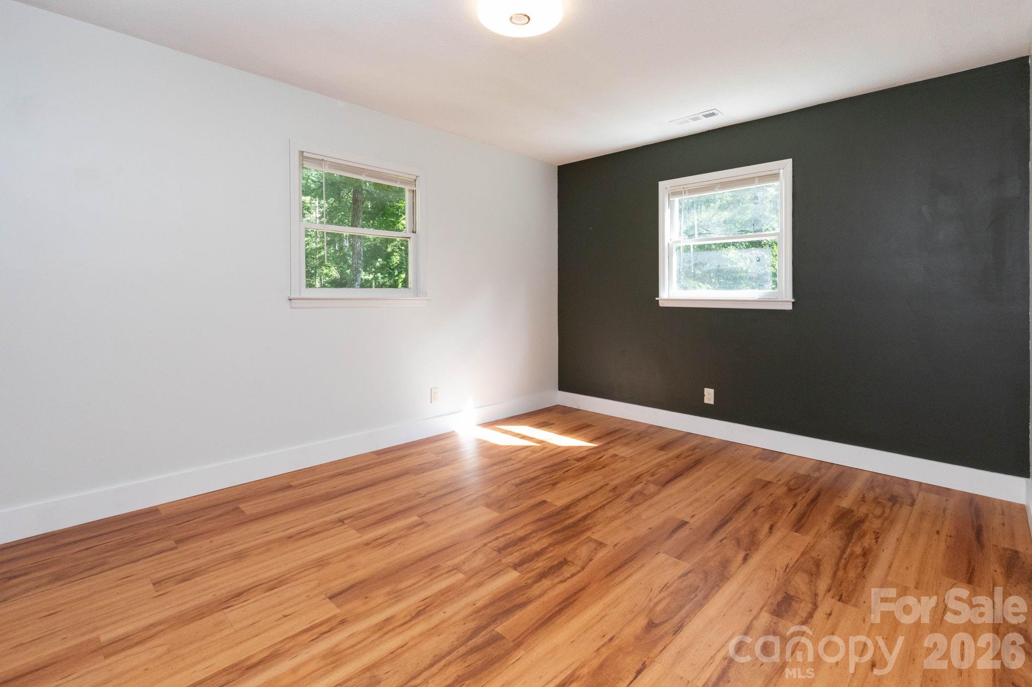 1009 Sharon Ridge Road