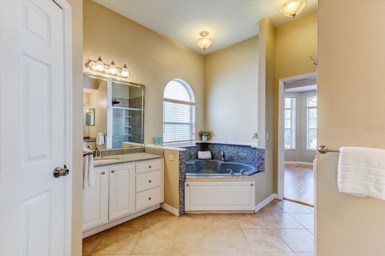 2624 Fawnlake Trail