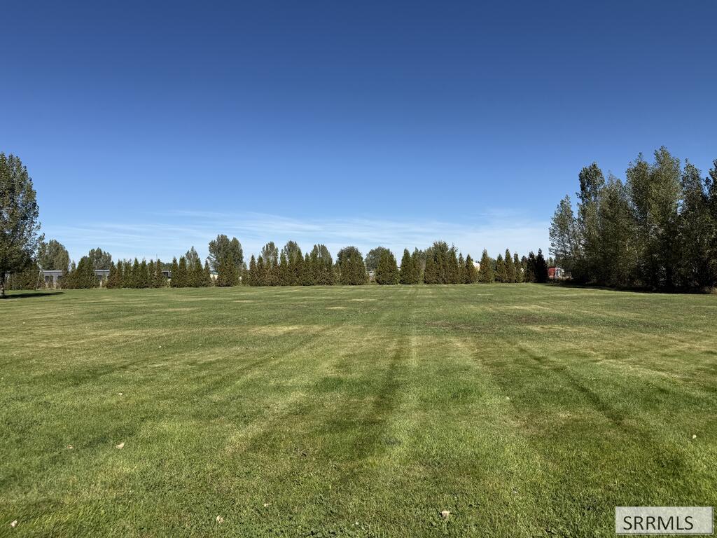 Lot 5 E 172 N