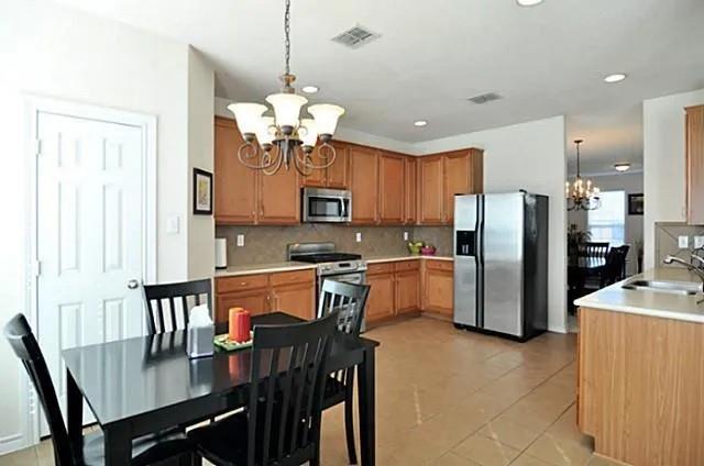 2800 Cameron Bay Drive